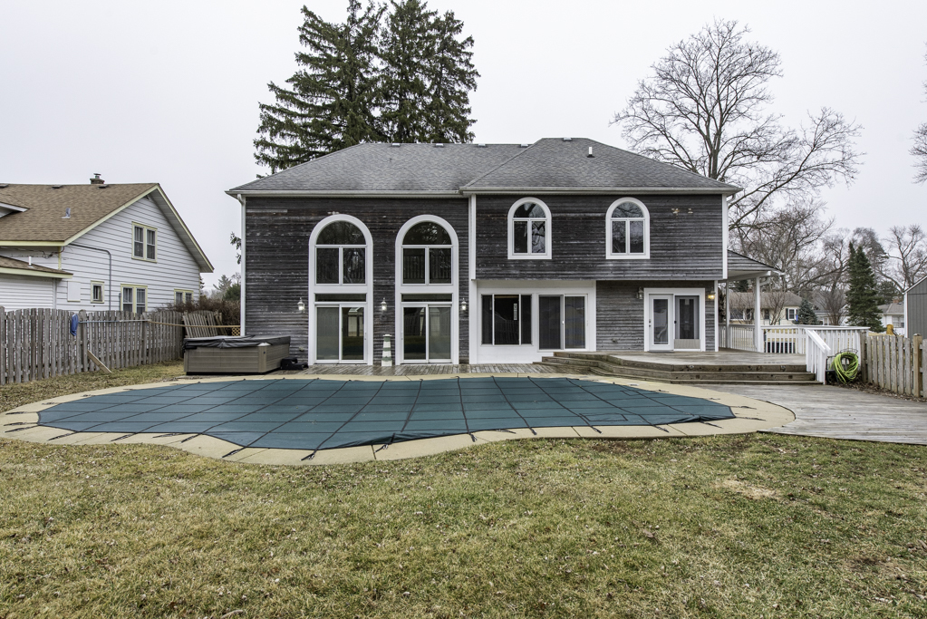 12018 255th Avenue, Trevor, WI 53179