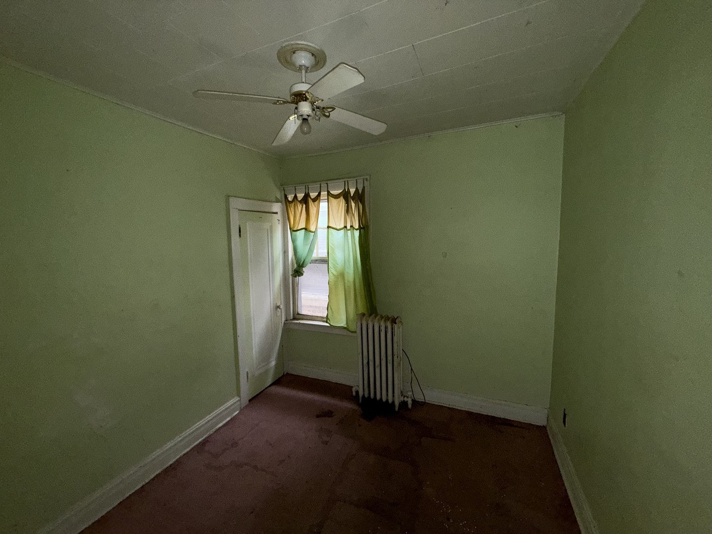 14121 S Dearborn Street, Riverdale, IL 60827