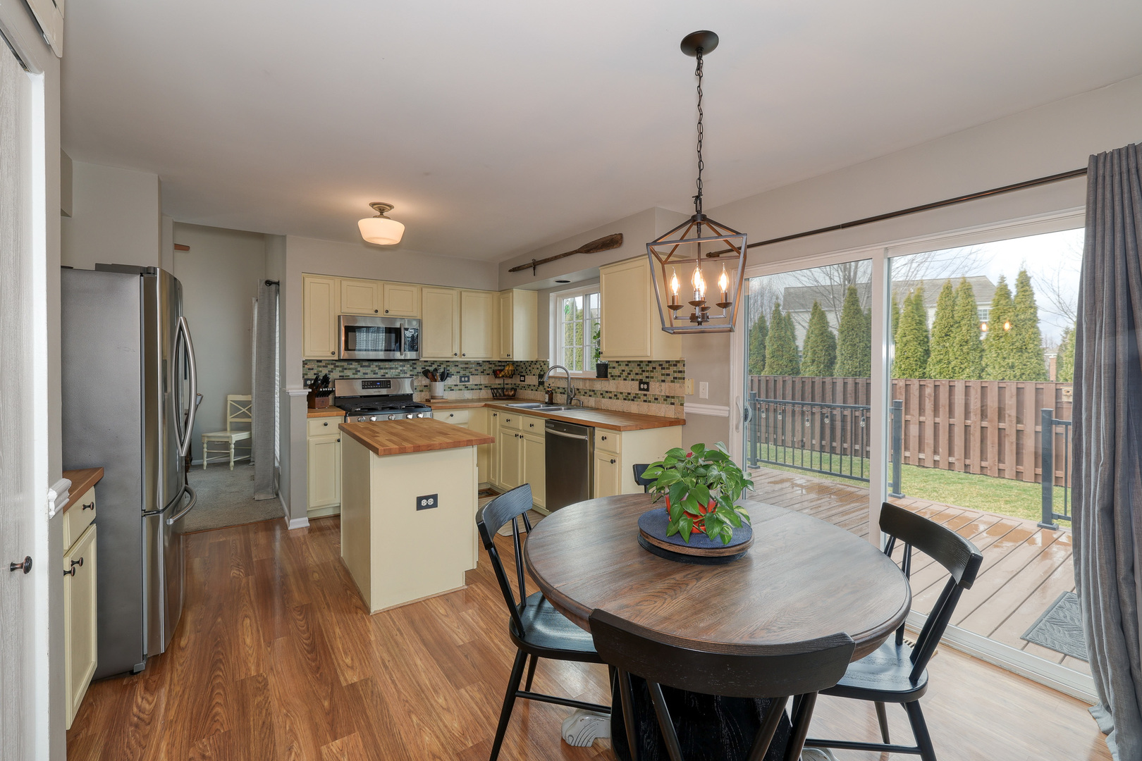 2953 Deerpath Court, Carpentersville, IL 60110