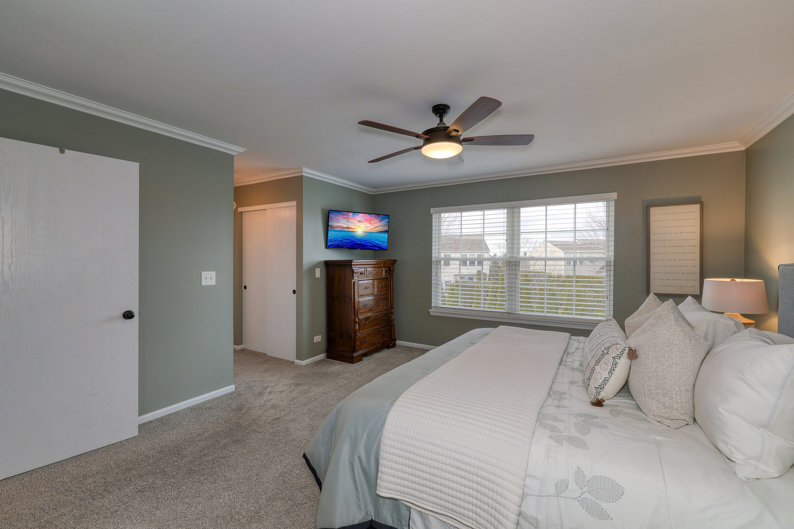 2953 Deerpath Court, Carpentersville, IL 60110