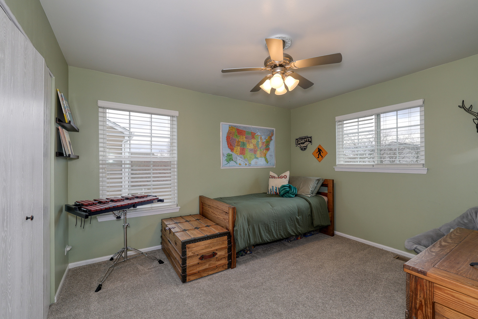 2953 Deerpath Court, Carpentersville, IL 60110