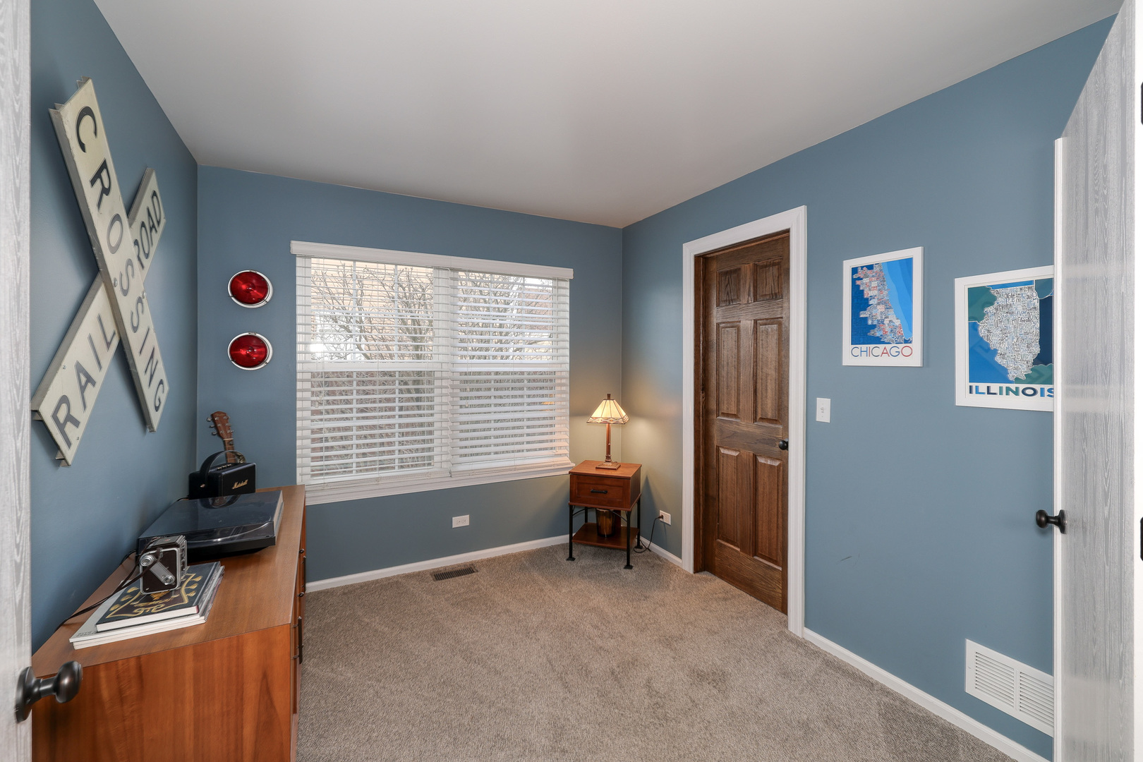 2953 Deerpath Court, Carpentersville, IL 60110