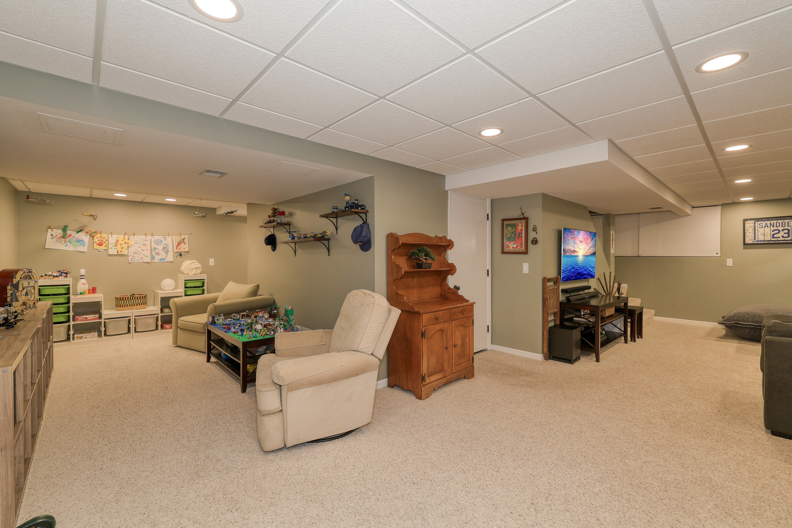 2953 Deerpath Court, Carpentersville, IL 60110