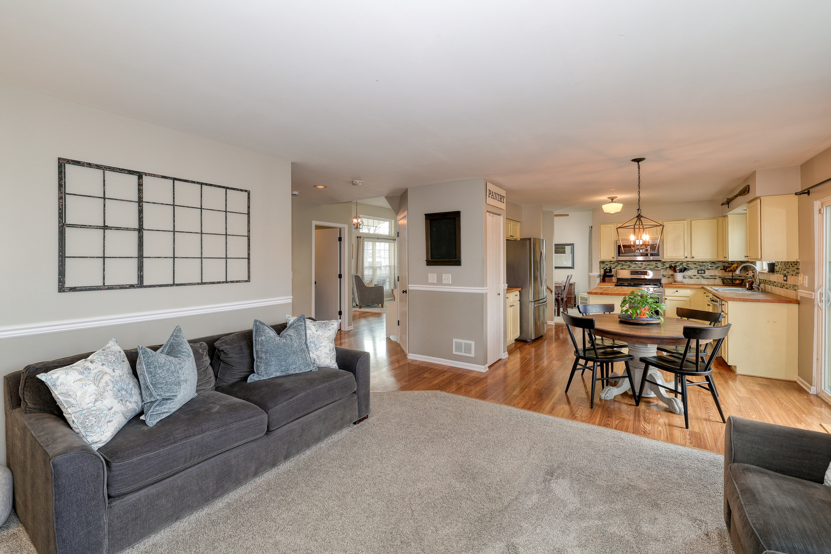 2953 Deerpath Court, Carpentersville, IL 60110