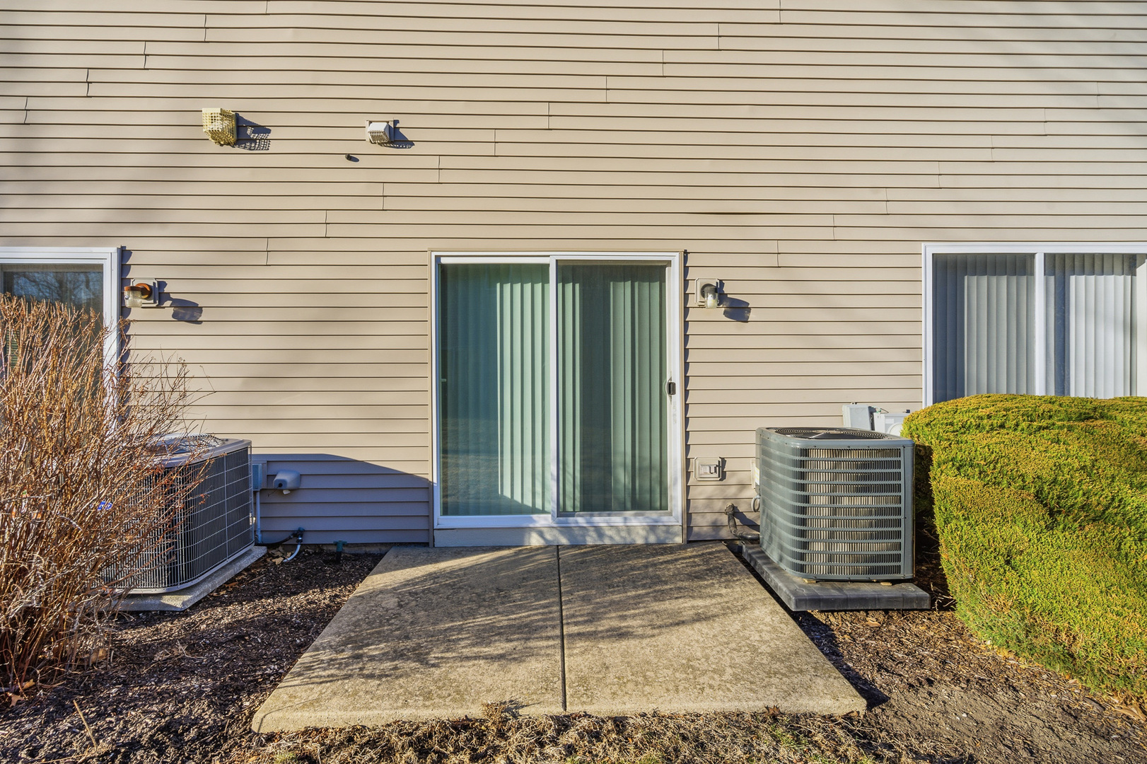 17656 S Gilbert Drive, Lockport, IL 60441