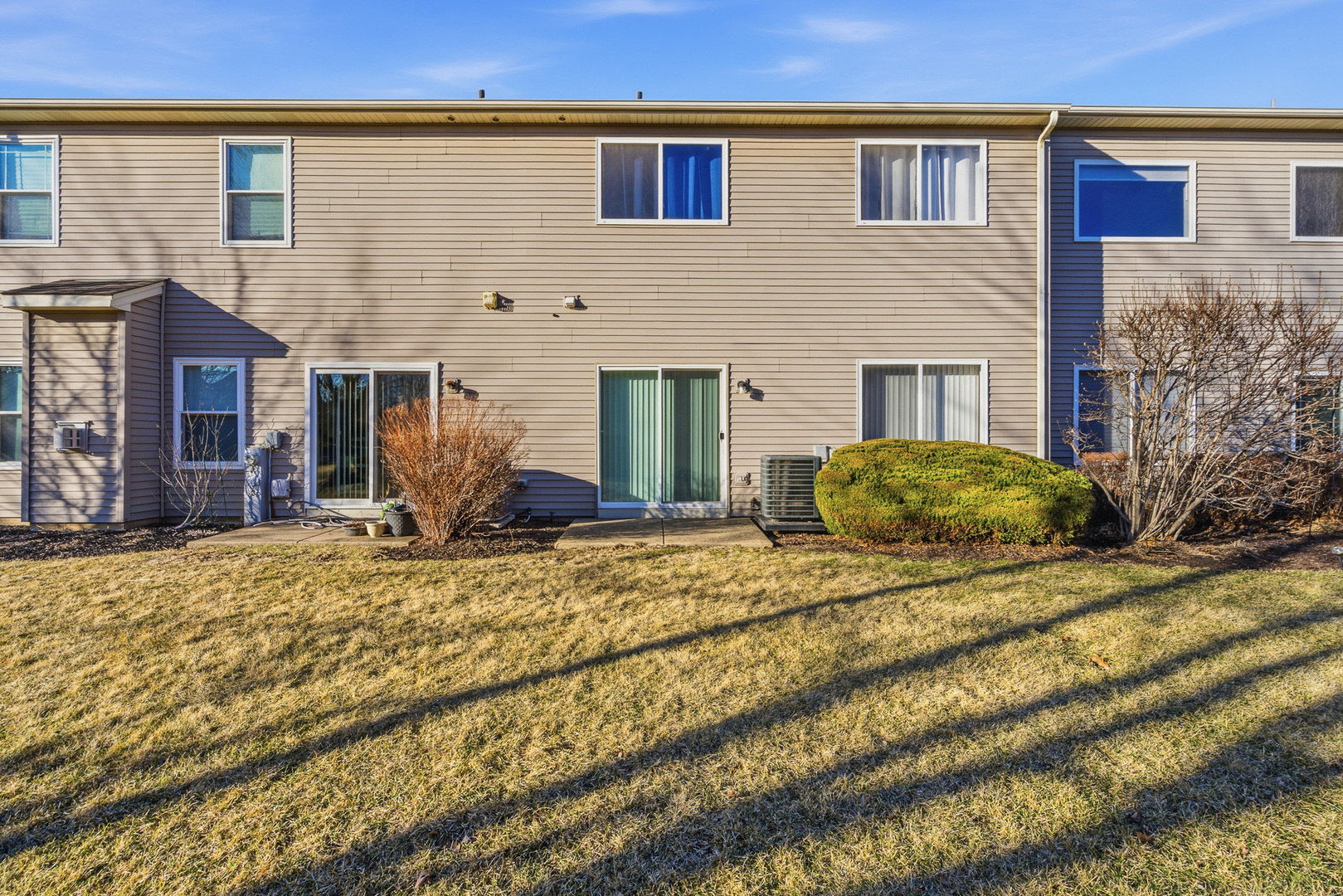 17656 S Gilbert Drive, Lockport, IL 60441