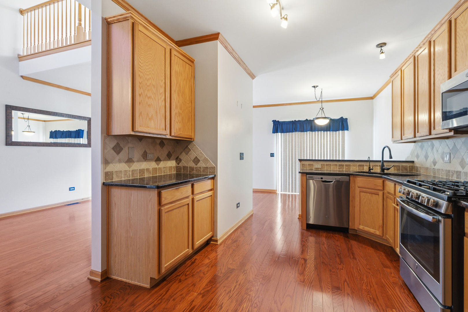 17656 S Gilbert Drive, Lockport, IL 60441