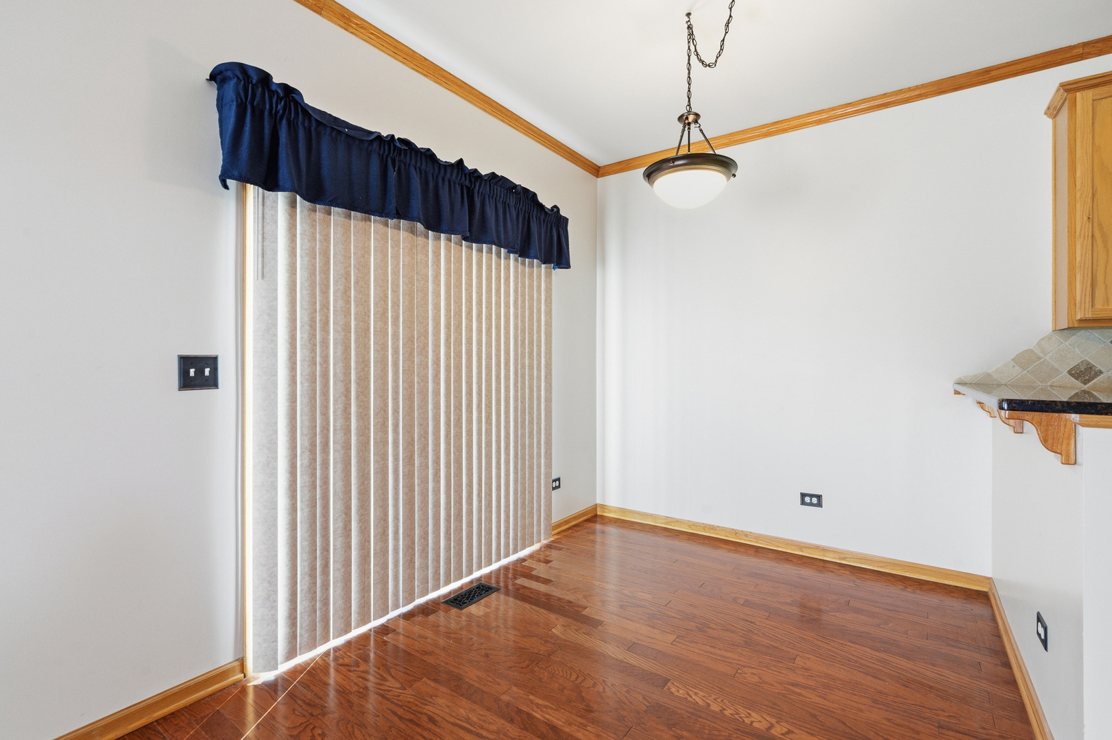 17656 S Gilbert Drive, Lockport, IL 60441