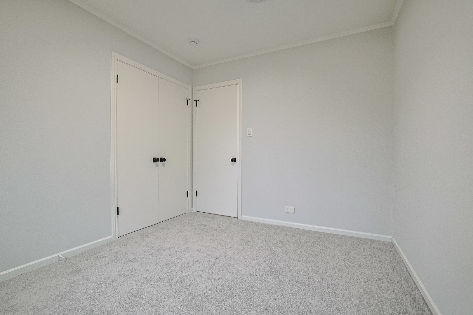 2524 Locust Road, Homewood, IL 60430