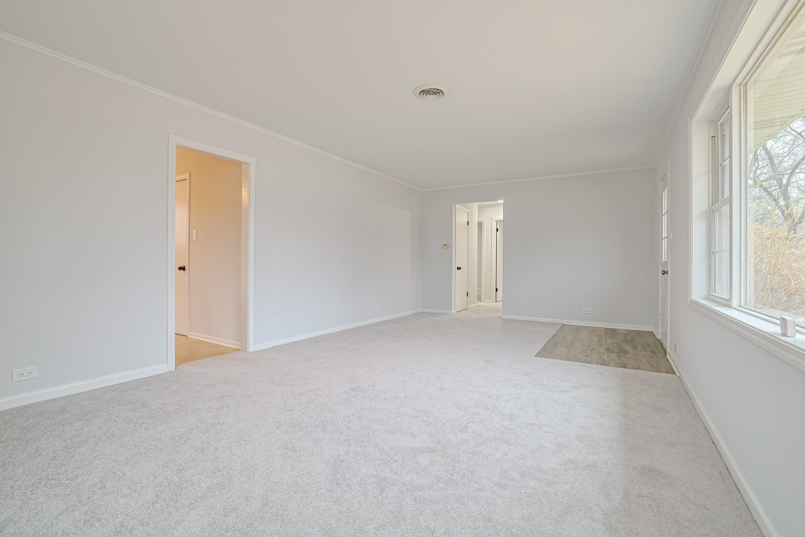 2524 Locust Road, Homewood, IL 60430