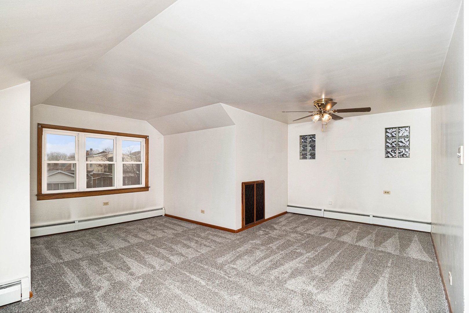 5119 N Menard Avenue, Chicago, IL 60630