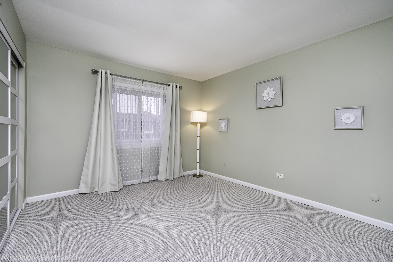 9448 BAY COLONY Drive #3S, Des Plaines, IL 60016