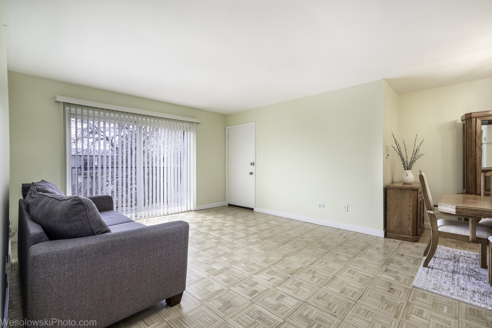 9448 BAY COLONY Drive #3S, Des Plaines, IL 60016