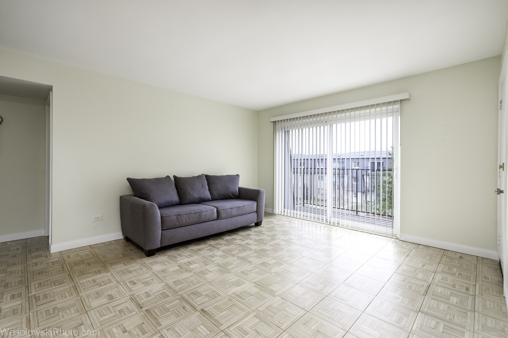 9448 BAY COLONY Drive #3S, Des Plaines, IL 60016