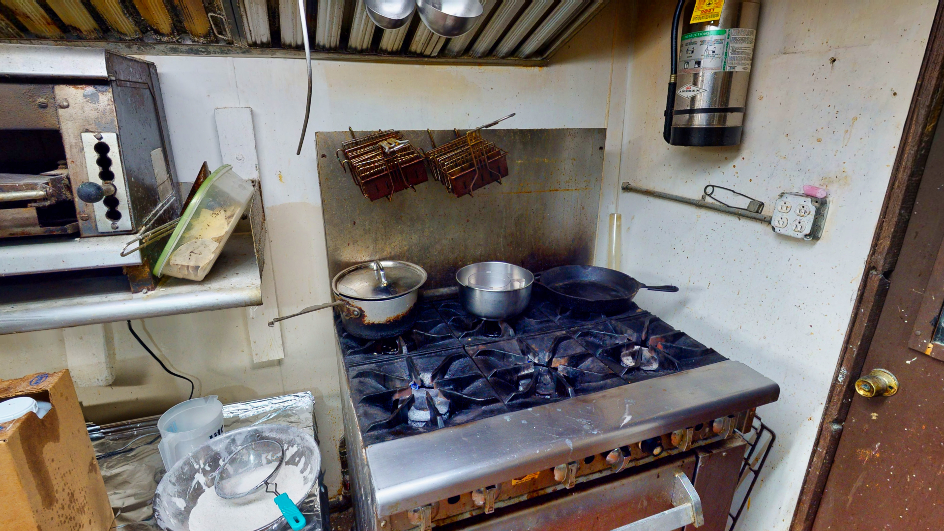 253 9th Street, Lasalle, IL 61301