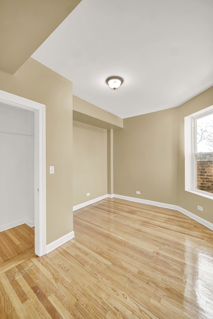 3410 W Walnut Street, Chicago, IL 60624