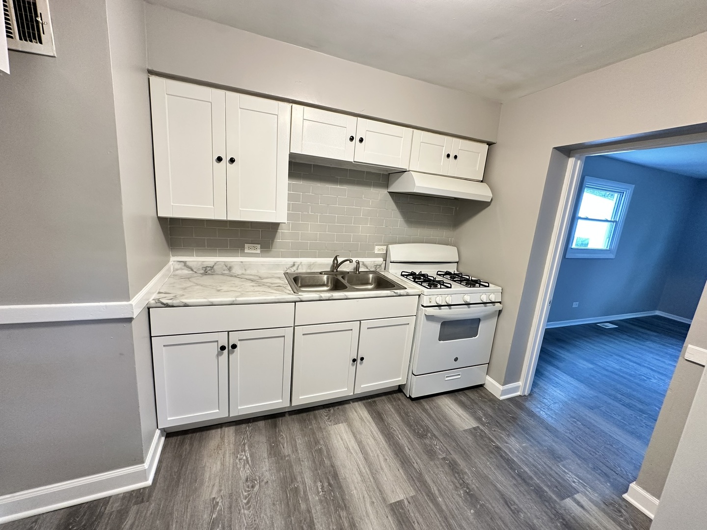 1581 Kenilworth Drive, Calumet City, IL 60409