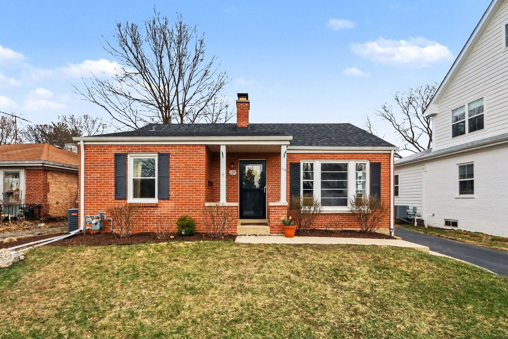 119 S Williston Street, Wheaton, IL 60187