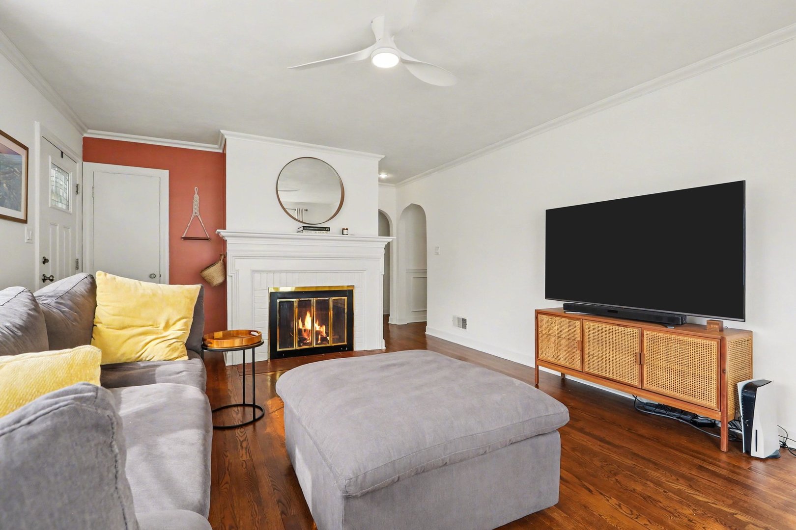 119 S Williston Street, Wheaton, IL 60187