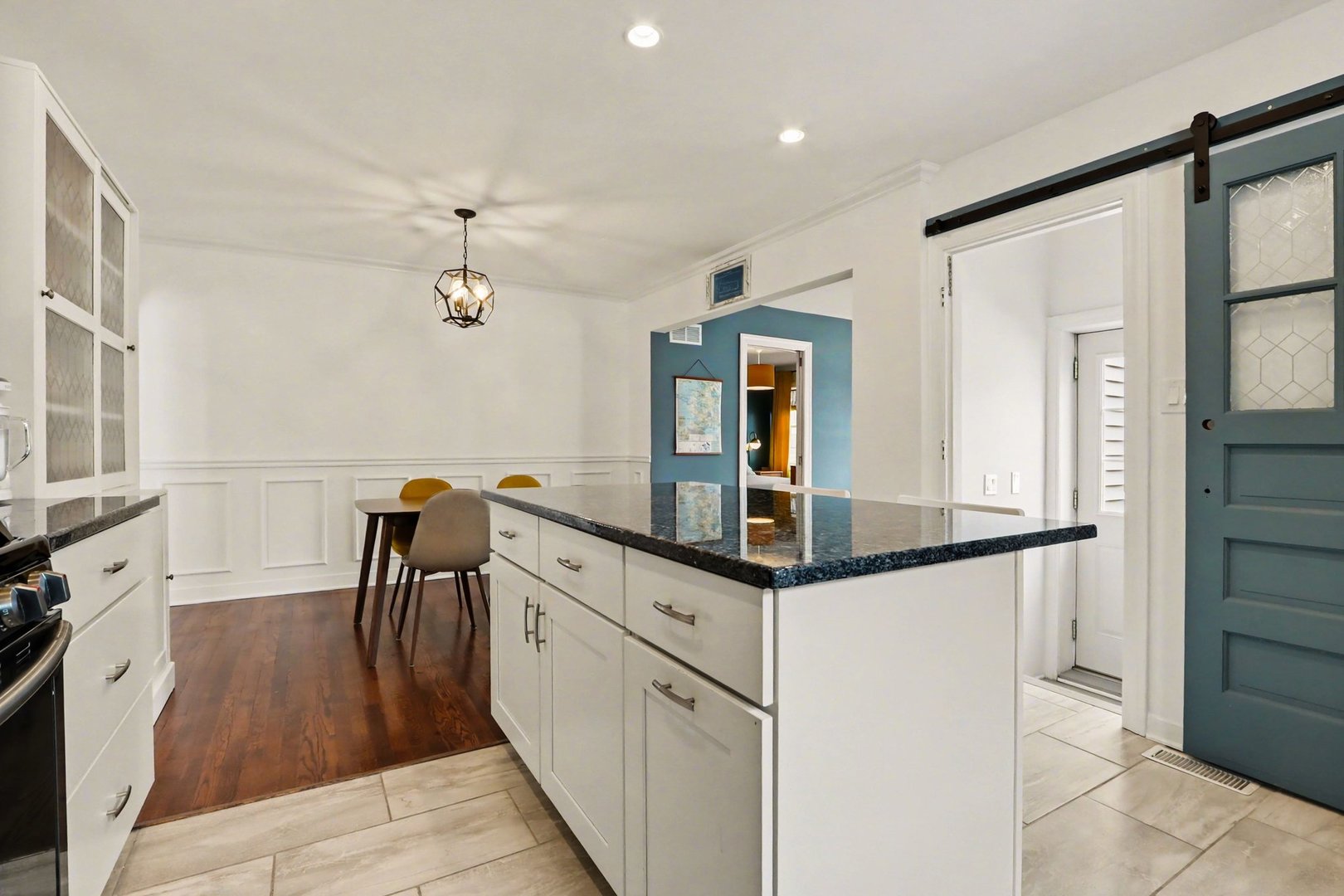 119 S Williston Street, Wheaton, IL 60187