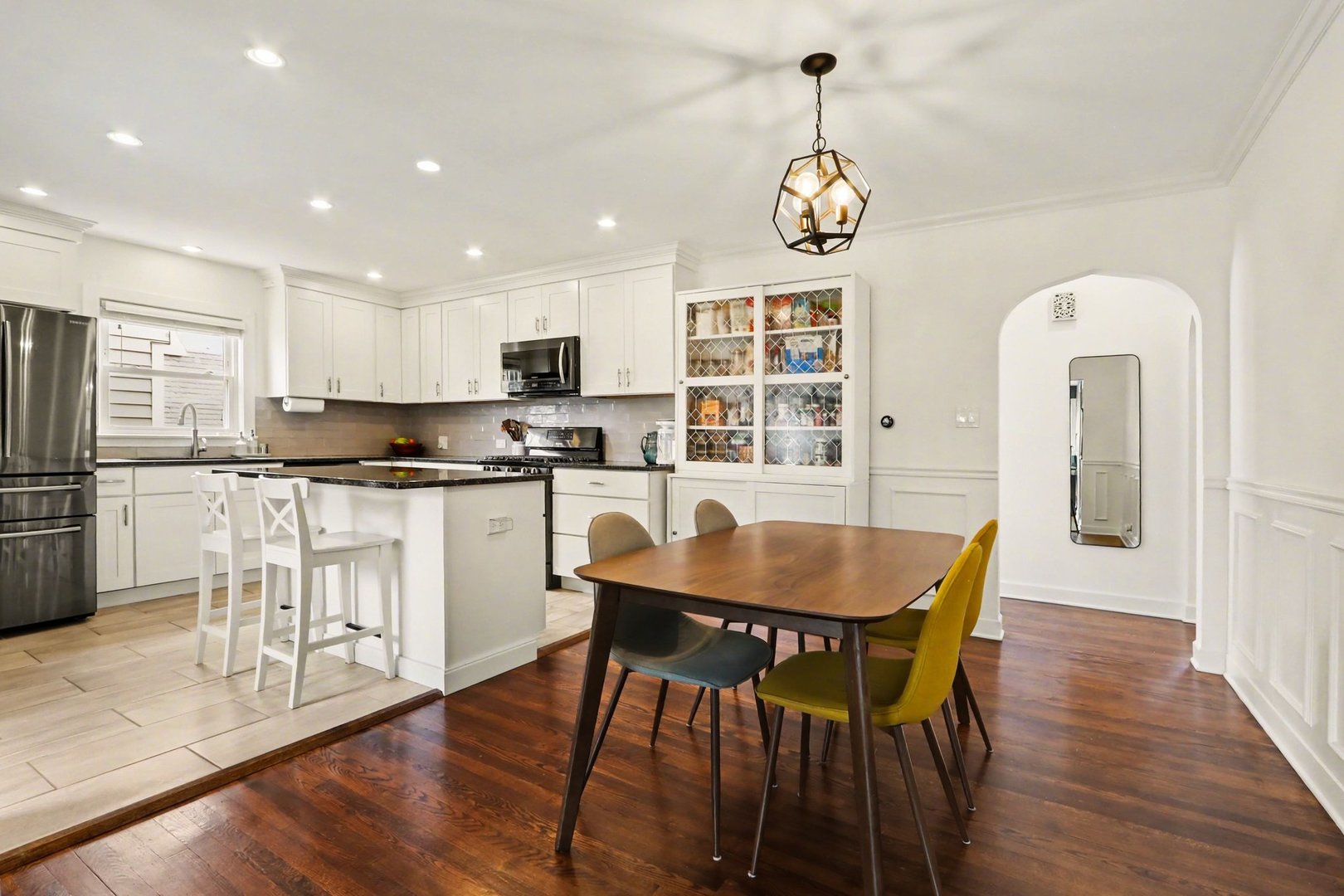 119 S Williston Street, Wheaton, IL 60187