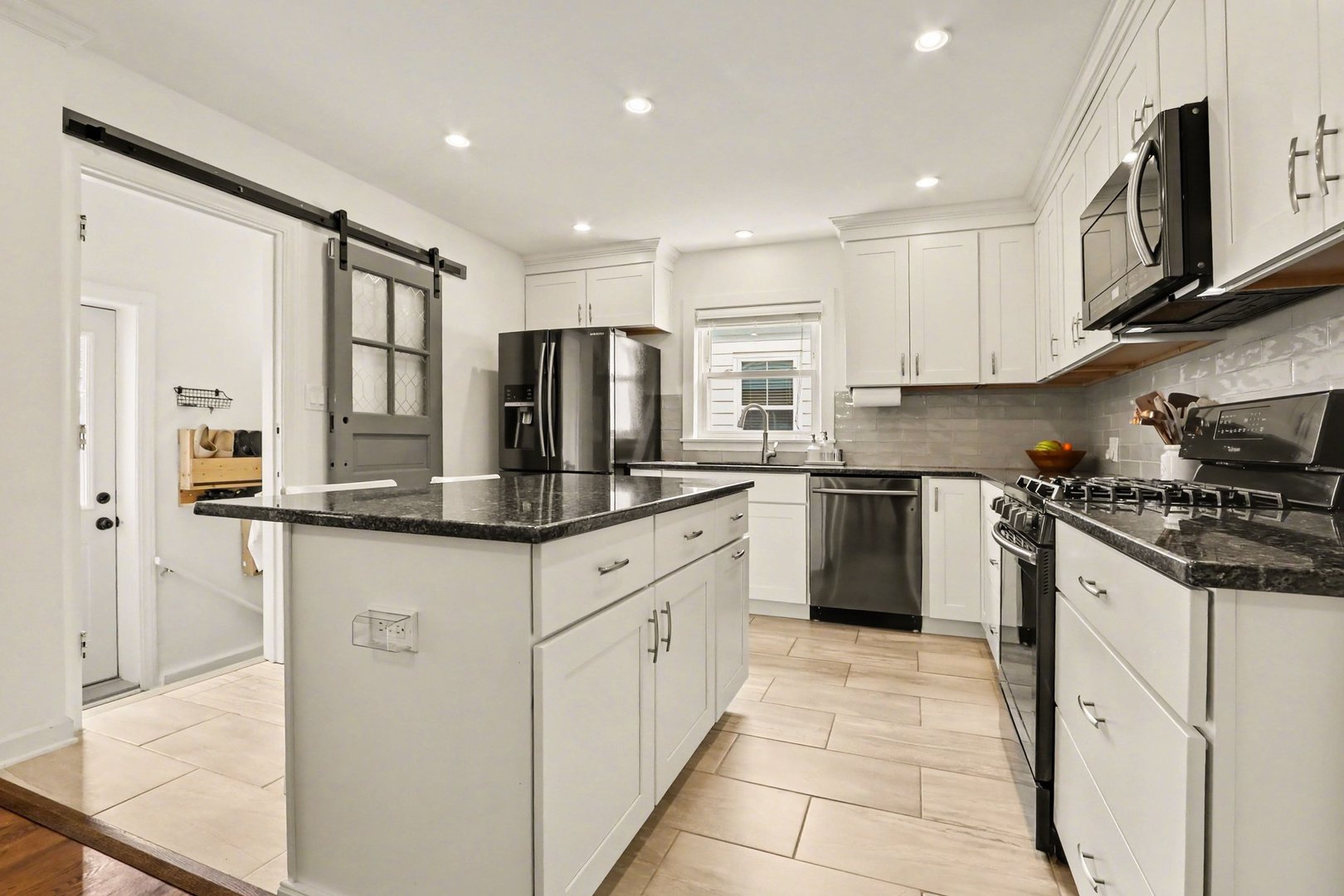 119 S Williston Street, Wheaton, IL 60187