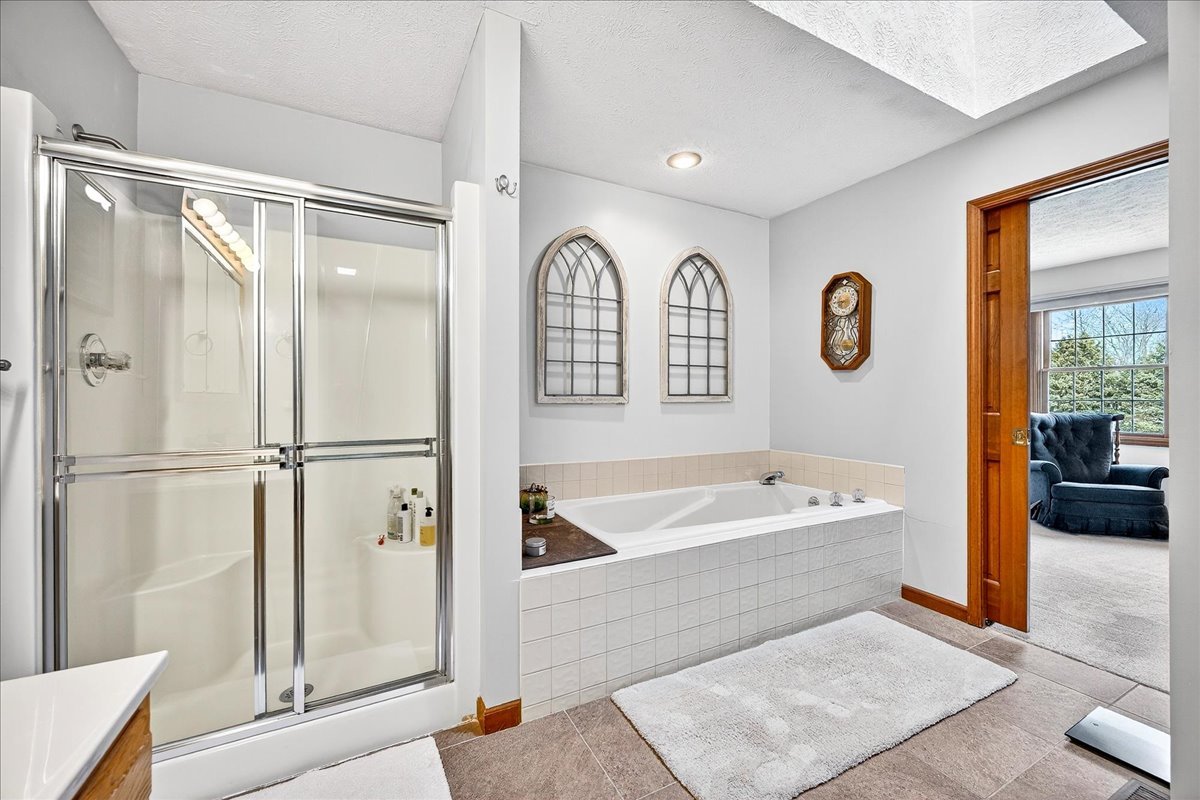 1409 Oakbrook Drive #2, Bloomington, IL 61704