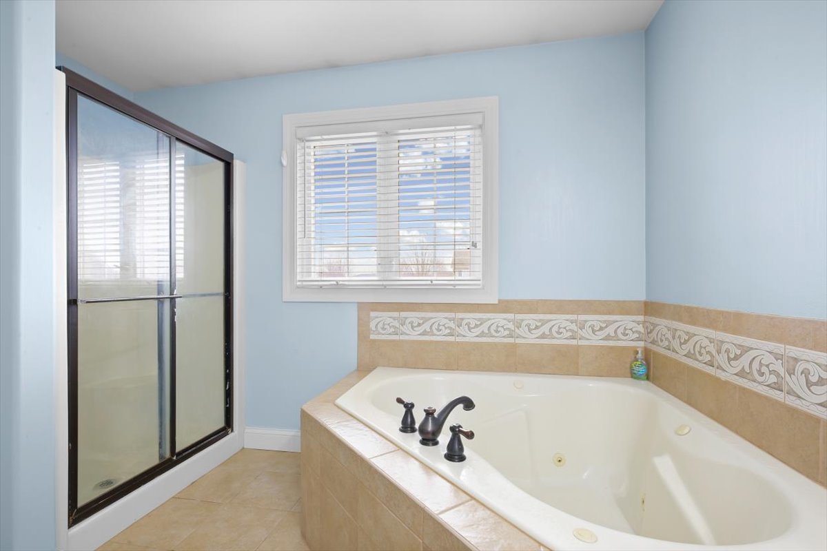 3551 Napa Lane, Normal, IL 61761