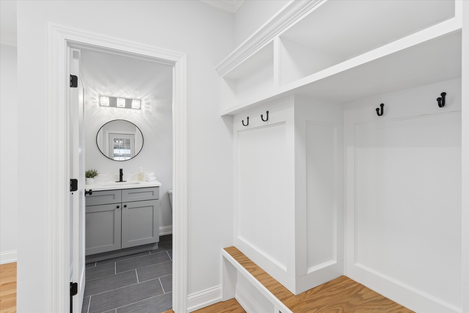 10832 Massasoit Avenue, Chicago Ridge, IL 60415