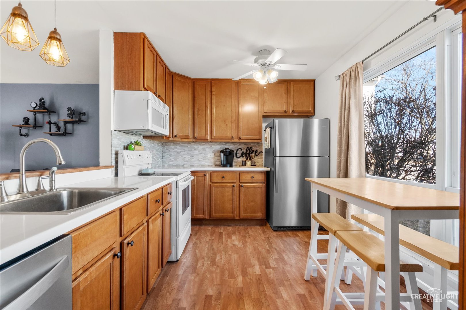 308 Peppertree Lane, Aurora, IL 60504