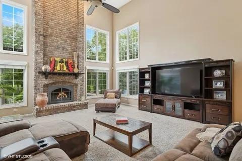 3179 Kingbird Lane, Naperville, IL 60564