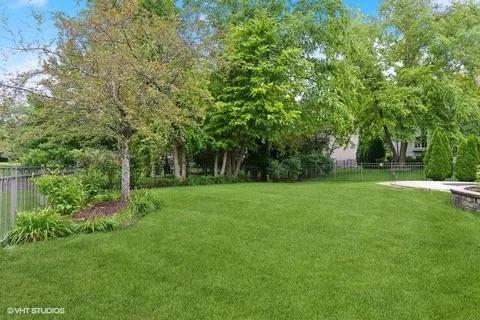 3179 Kingbird Lane, Naperville, IL 60564