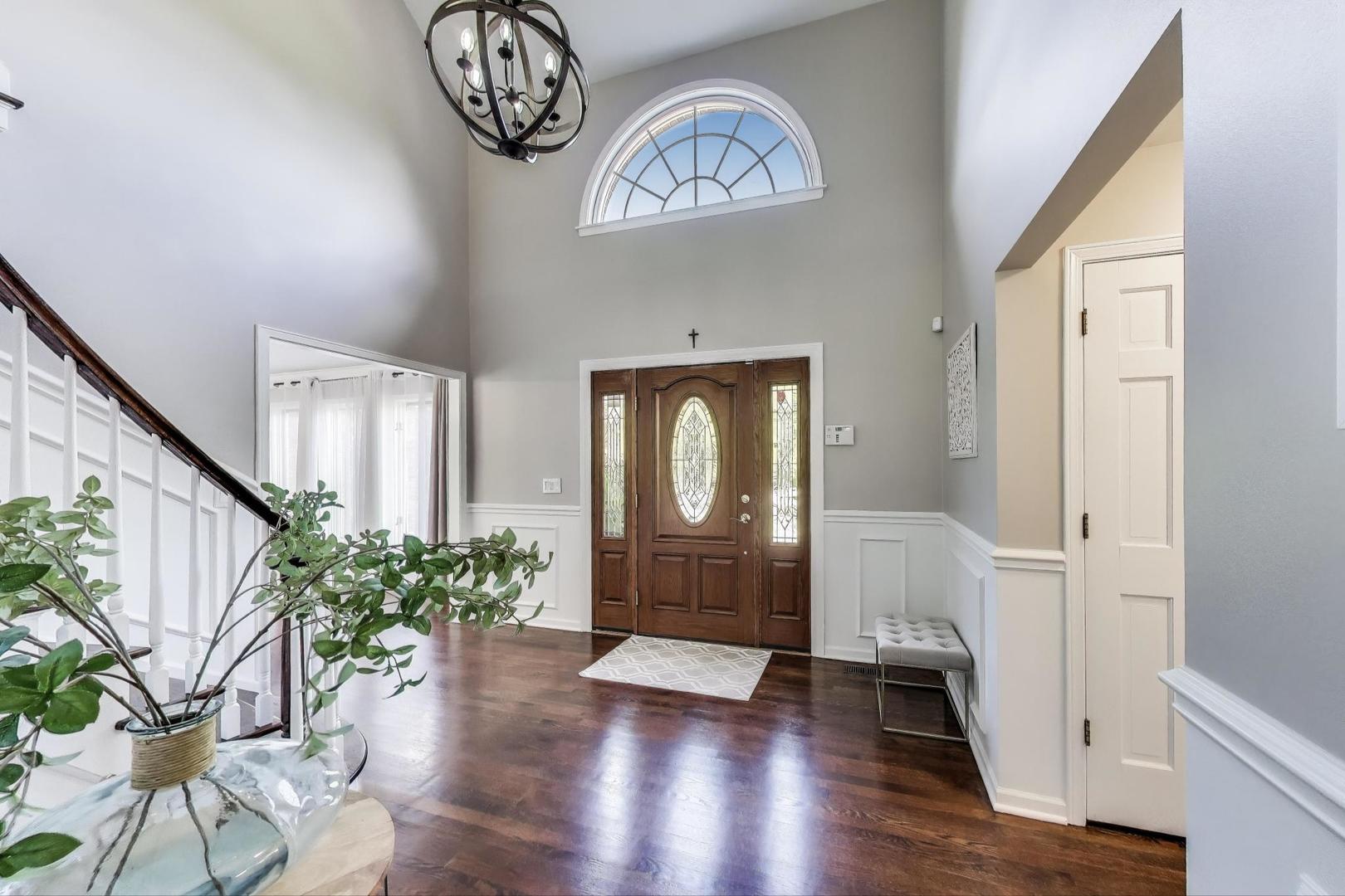 775 Summer Isle Lane, Inverness, IL 60010