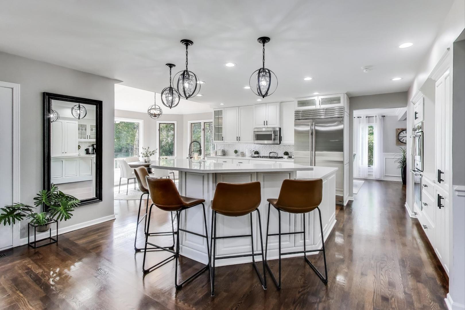 775 Summer Isle Lane, Inverness, IL 60010