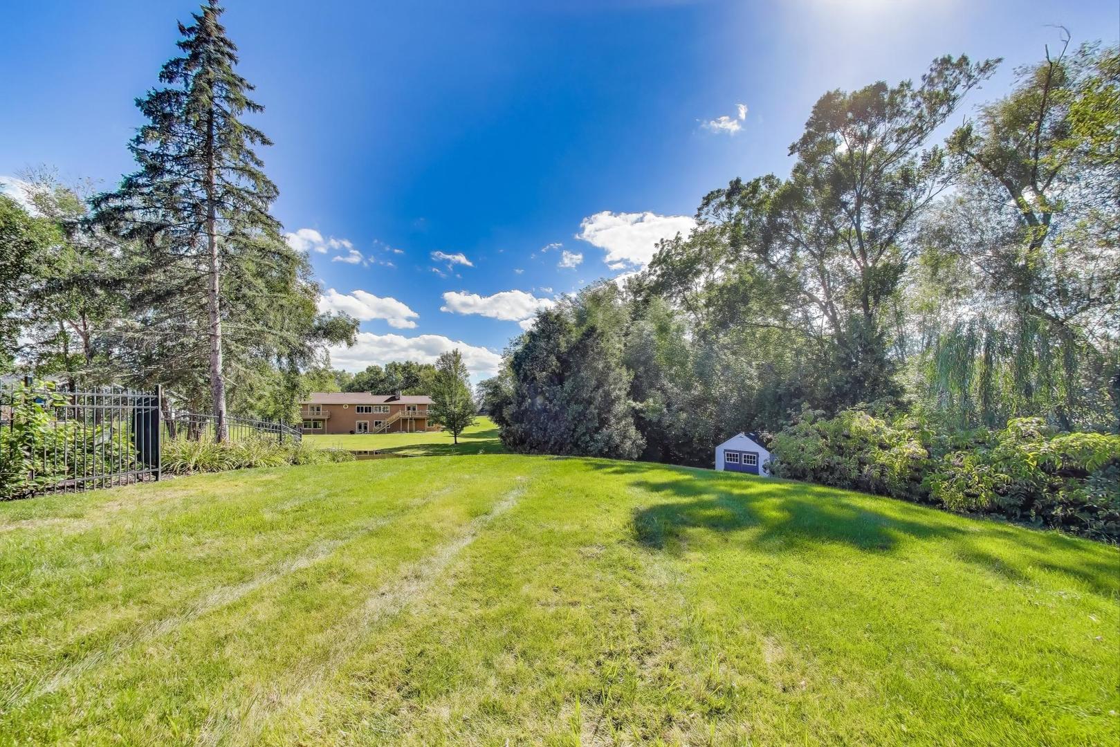 775 Summer Isle Lane, Inverness, IL 60010