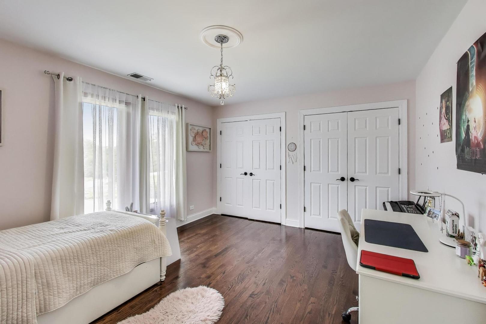 775 Summer Isle Lane, Inverness, IL 60010