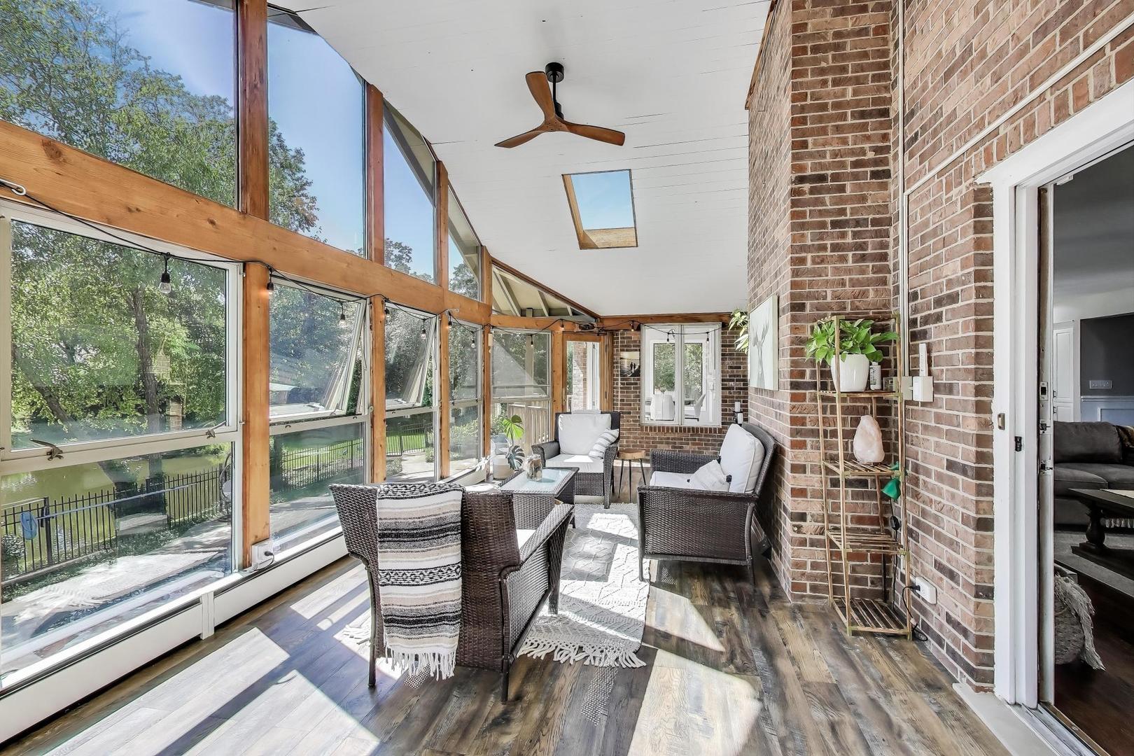 775 Summer Isle Lane, Inverness, IL 60010