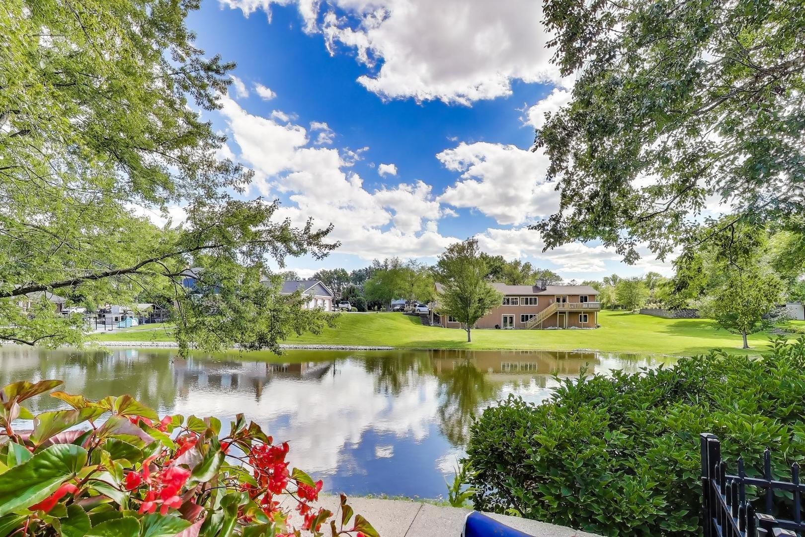 775 Summer Isle Lane, Inverness, IL 60010