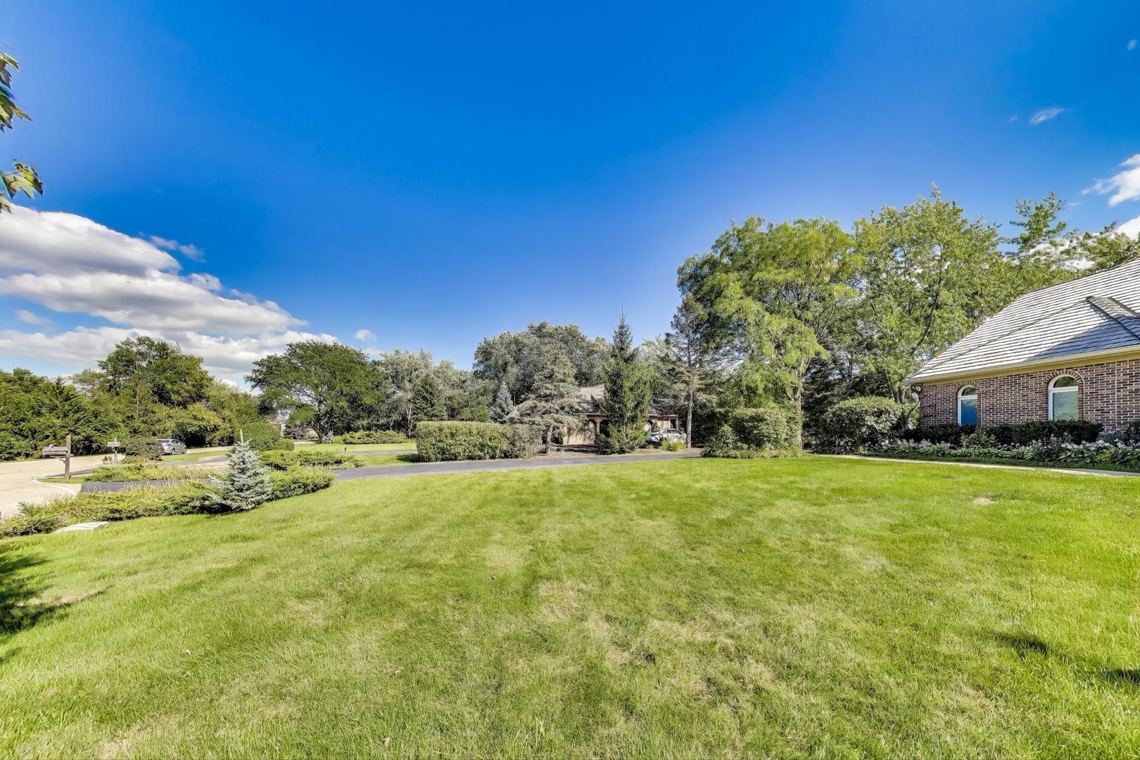 775 Summer Isle Lane, Inverness, IL 60010