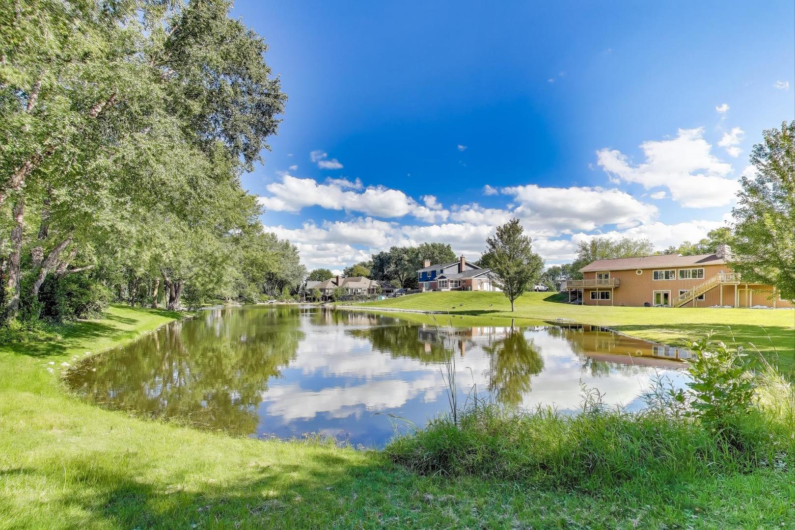 775 Summer Isle Lane, Inverness, IL 60010