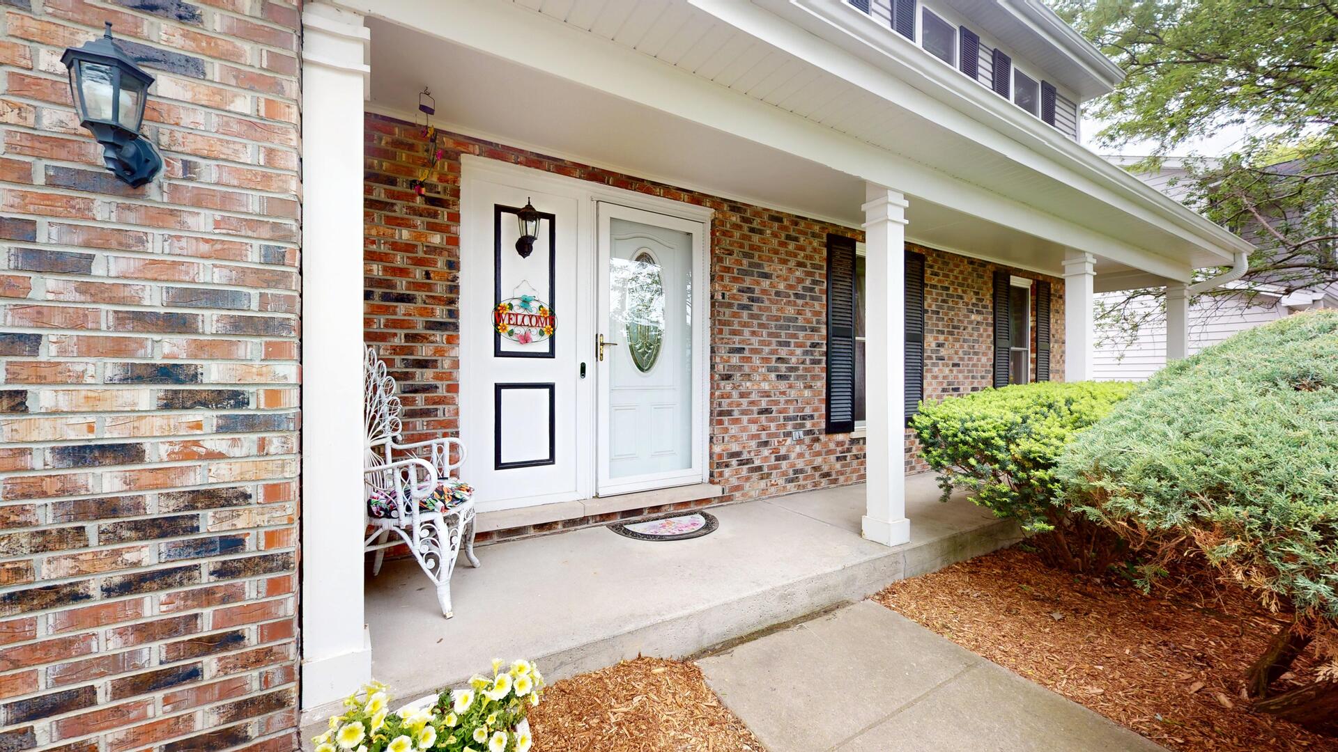 1705 Hawkins Avenue, Downers Grove, IL 60516