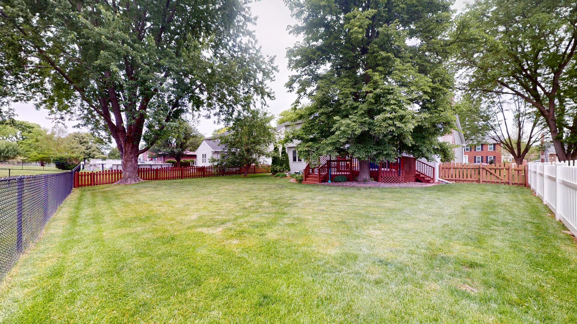 1705 Hawkins Avenue, Downers Grove, IL 60516