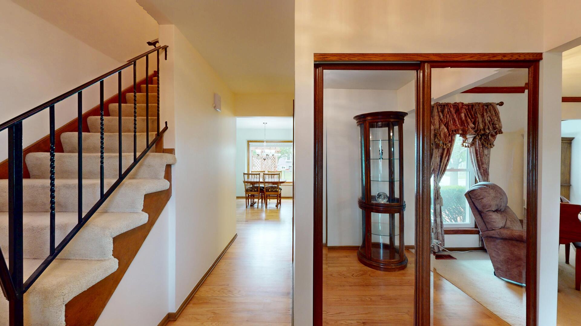 1705 Hawkins Avenue, Downers Grove, IL 60516
