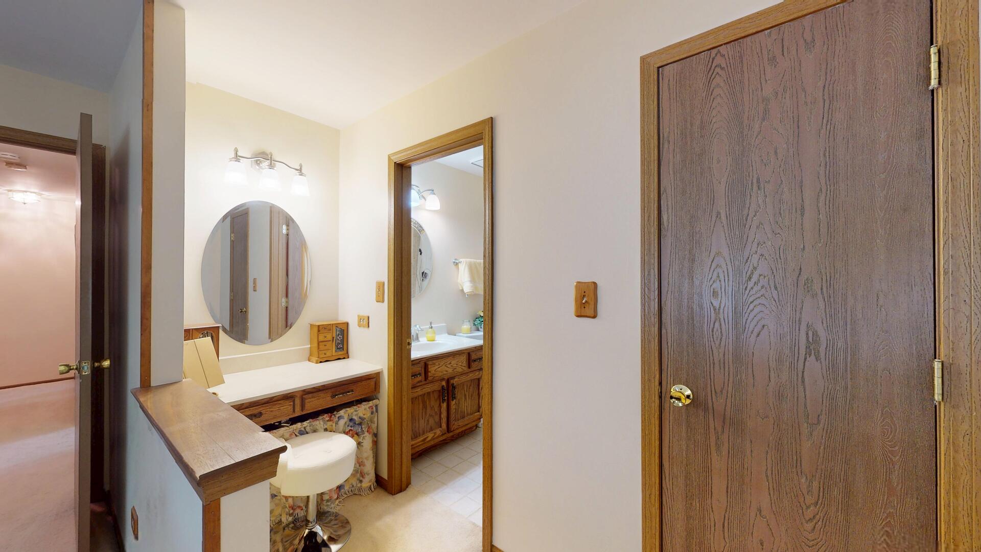 1705 Hawkins Avenue, Downers Grove, IL 60516