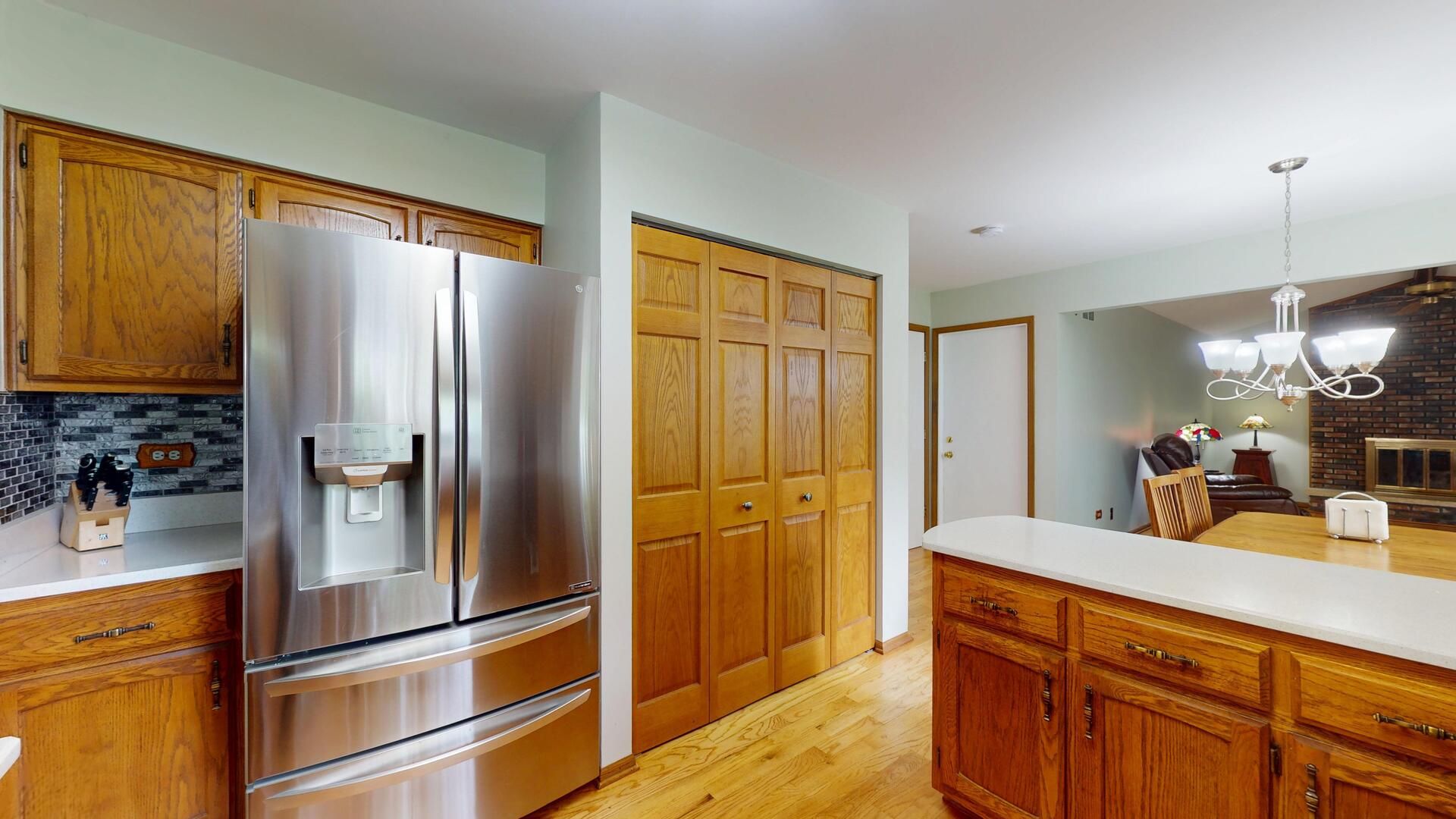 1705 Hawkins Avenue, Downers Grove, IL 60516
