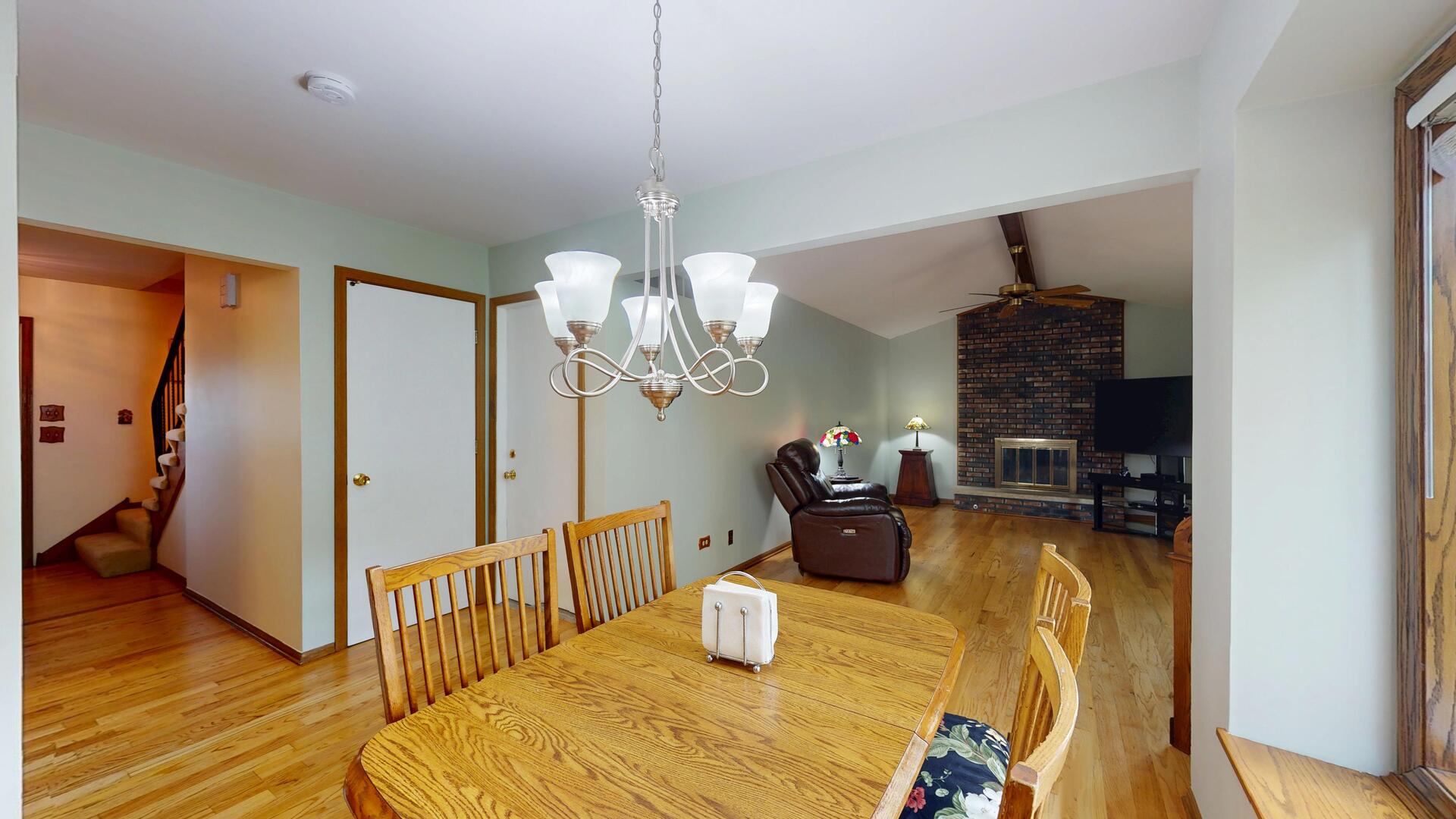 1705 Hawkins Avenue, Downers Grove, IL 60516