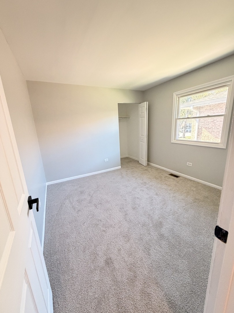 18045 Edwards Avenue, Country Club Hills, IL 60478