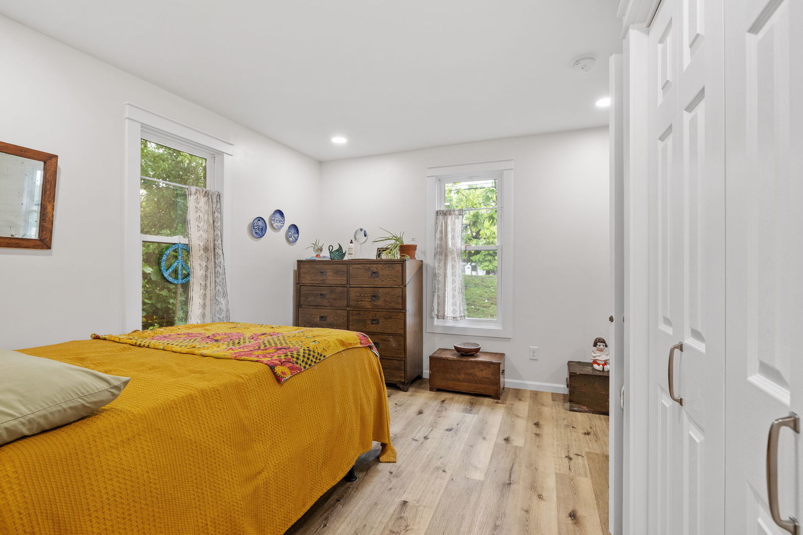 816 S Jefferson Avenue, Dixon, IL 61021