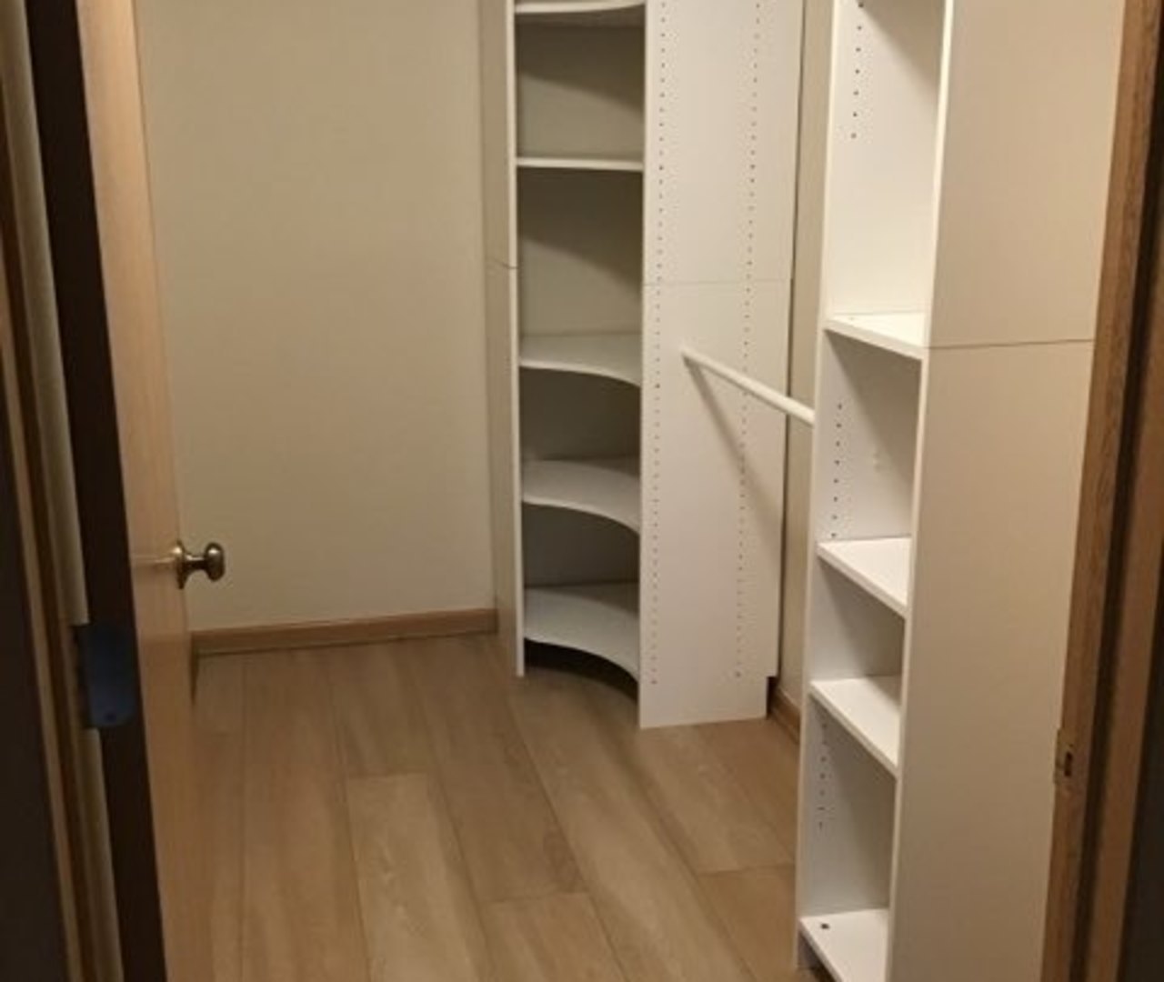 2811 Rutland Circle #101, Naperville, IL 60564