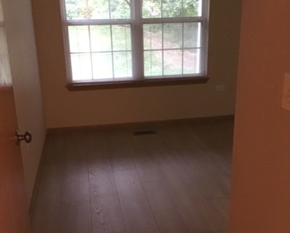 2811 Rutland Circle #101, Naperville, IL 60564